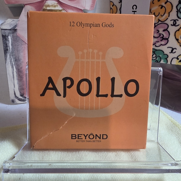 Apollo Other - Beyond Apollo Eyeshadow Palette — Apollo